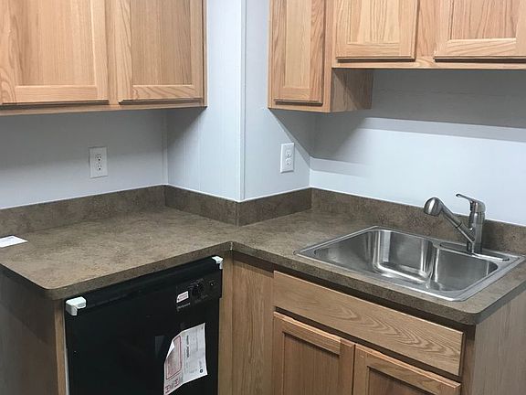 3rd image of 336 Monmouth St APT 5