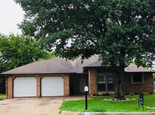 118 Woodmont Dr, Georgetown, TX 78628