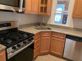 22 Valentine St #1, New Bedford, MA 02744