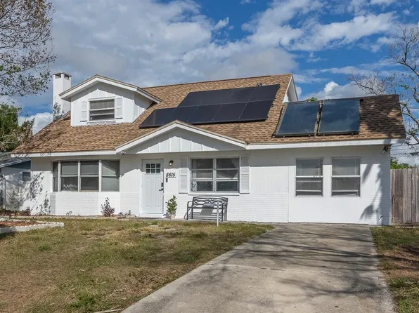8615 Magnolia Dr, Seminole, FL 33777