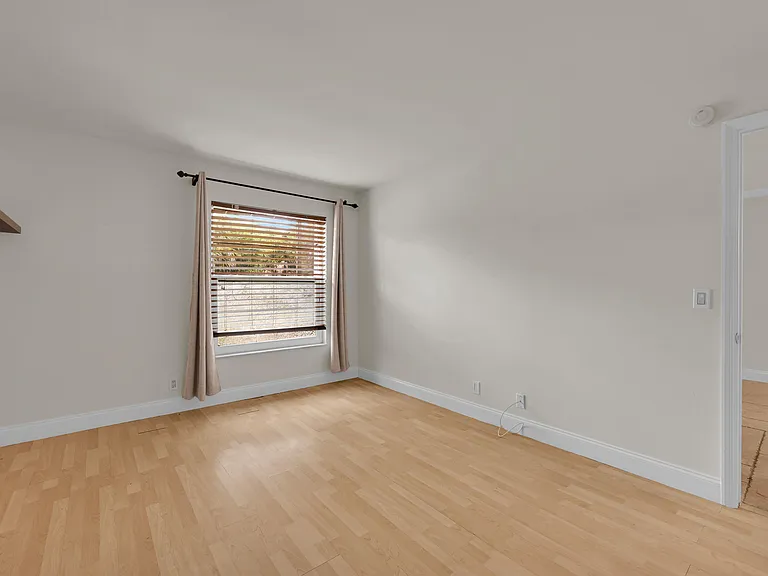 490 NW 20th St #1140 — Photo 15