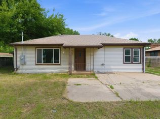 528 E 79th St S, Haysville, KS 67060