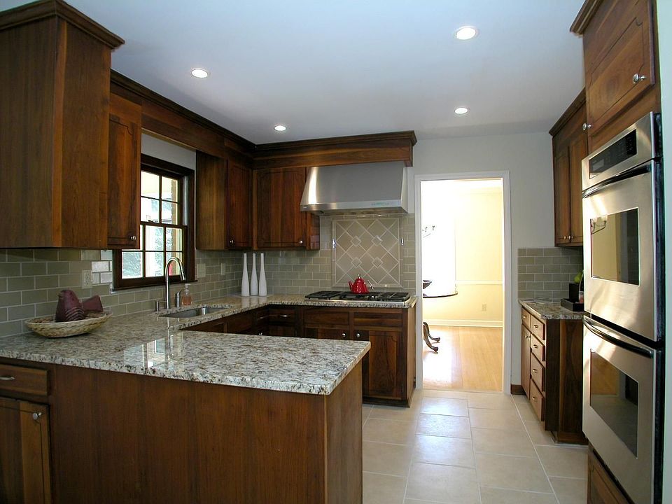 Modern kitchen
