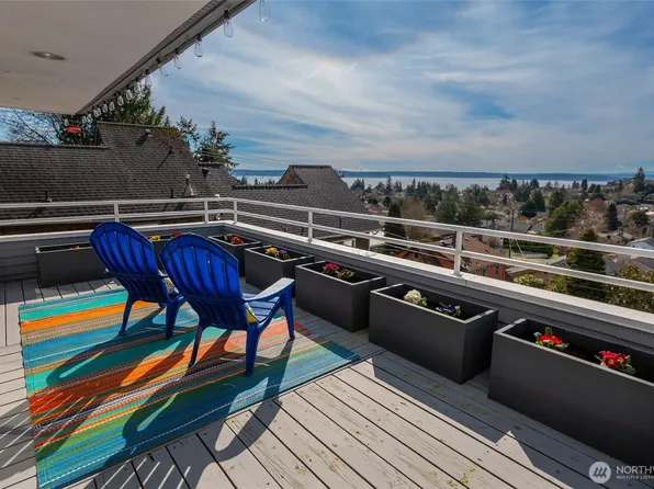 4557 45th Avenue SW #403, Seattle, WA 98116