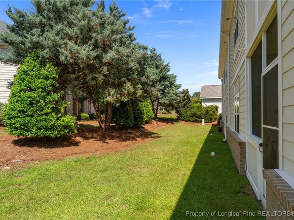 291 Gallery Dr UNIT 102, Spring Lake, NC 28390