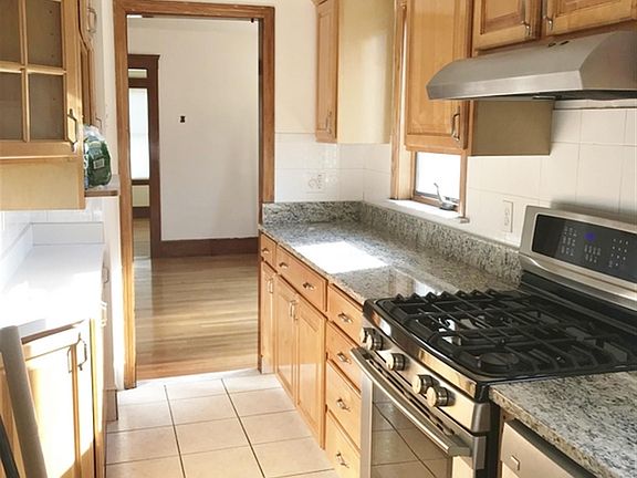 2nd image of 24 Ashland St #1S