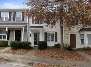 722 Crestwell Cir SW, Atlanta, GA 30331