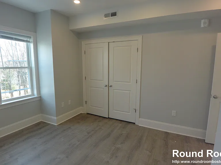 120 Kenrick St #5 — Photo 13