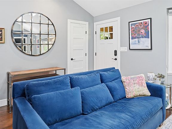 4th image of 5 Canary Court