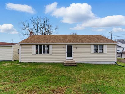 65 West St, Windsor Locks, CT, 06096