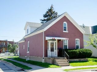 1230 Lincoln Ave, Dubuque, IA 52001