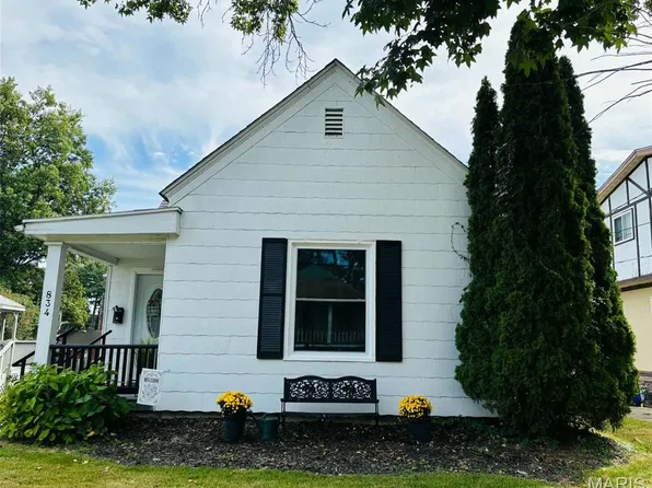 834 Douglas St, Alton, IL 62002