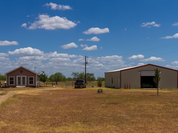 4890 Fm 1129, Chatfield, TX 75105
