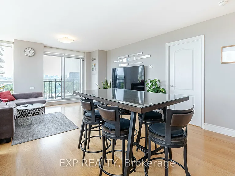 1103 Leslie St #1103 — Photo 9