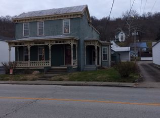 216 N 2nd St, Ripley, OH 45167