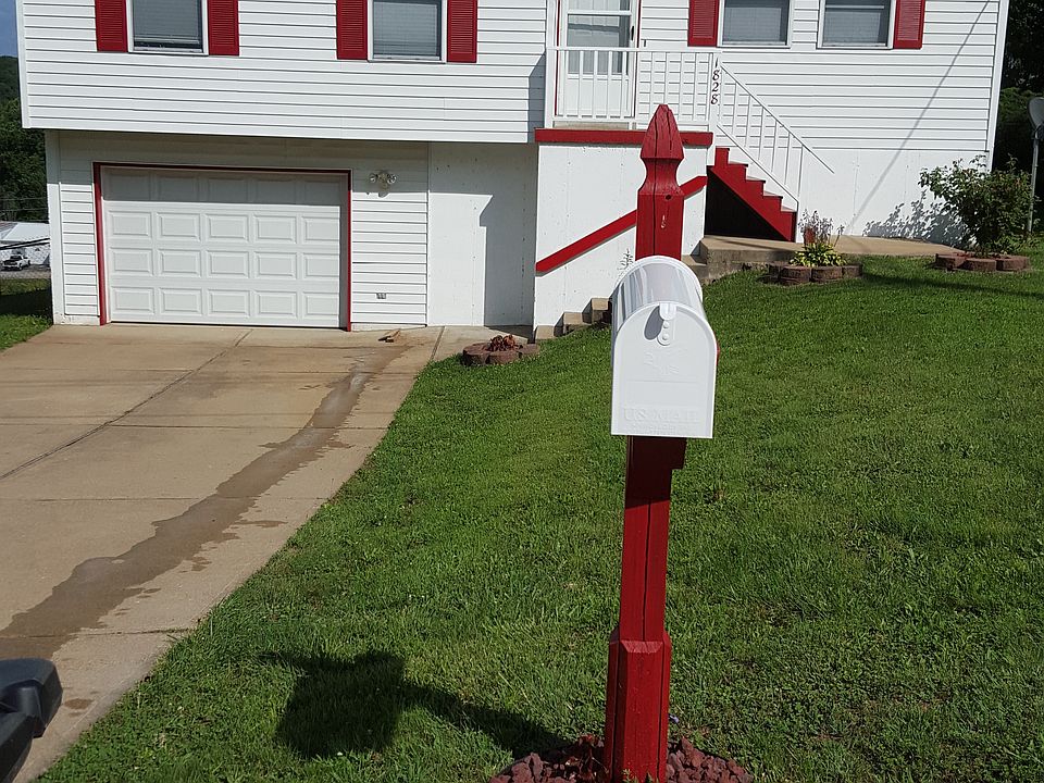 1st image of 1828 Deer Creek Dr