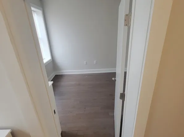 1 Magnolia Avenue image 7 of 10