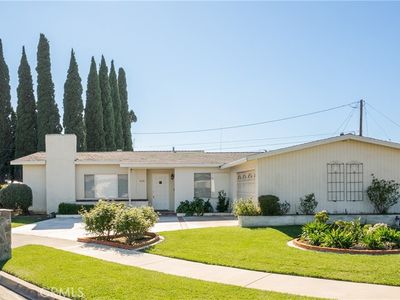 1672 Kenneth Dr, Santa Ana, CA, 92705