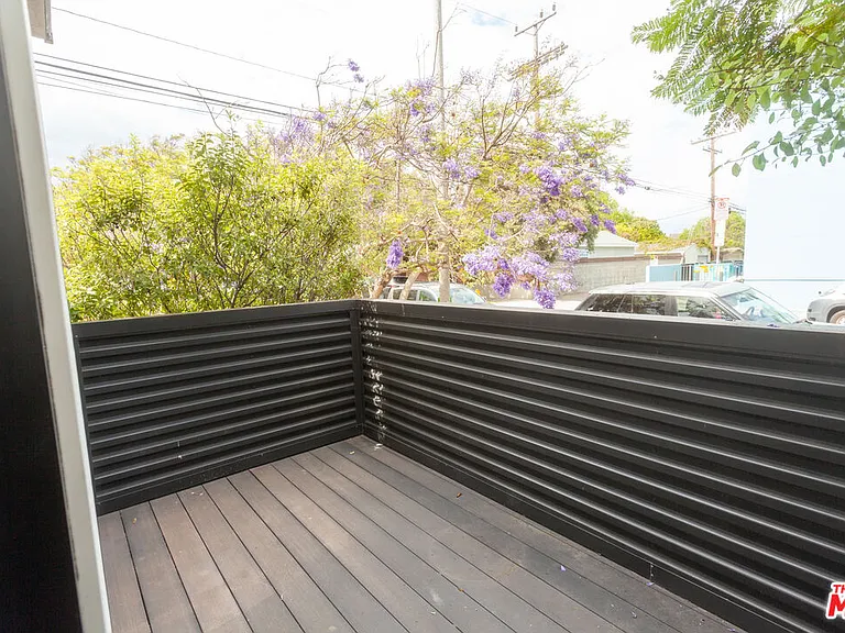 3015 Ocean Ave — Photo 11