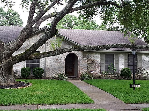 4th image of 11927 Stanwood Dr