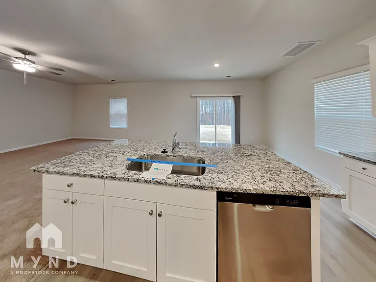 104 Everglade Way — Photo 7