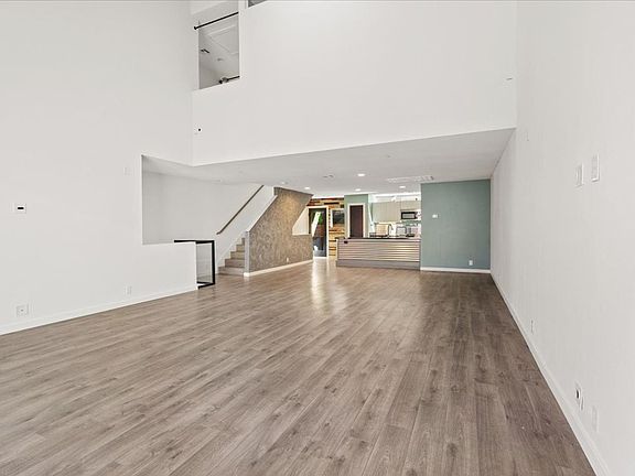 4th image of 2007 Yaupon Ave