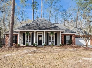 100 Madewood Dr, Mandeville, LA 70471
