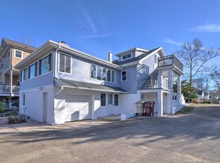 609 Riverside Dr, Bayville, NJ 08721