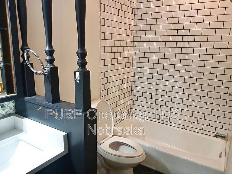 120 N 6th St — Photo 5