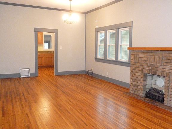2nd image of 628 E 5th Ave
