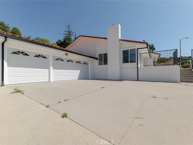 4316 Topanga Canyon Blvd — Photo 3