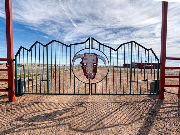 2nd image of 99 Pauline Rd