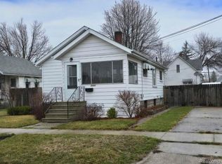 2313 S Jefferson St, Bay City, MI 48708