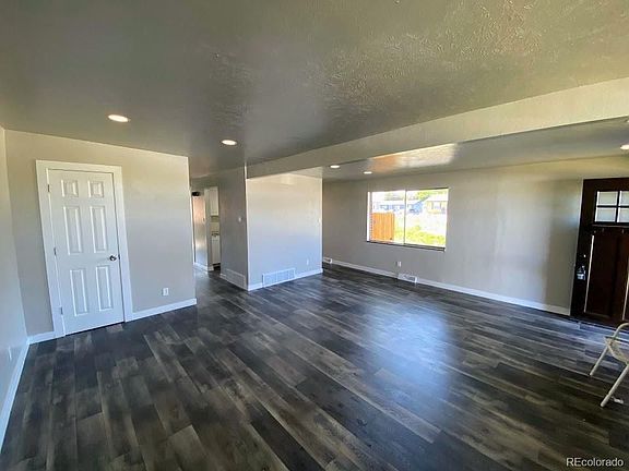 2nd image of 8700 E Richthofen Pl