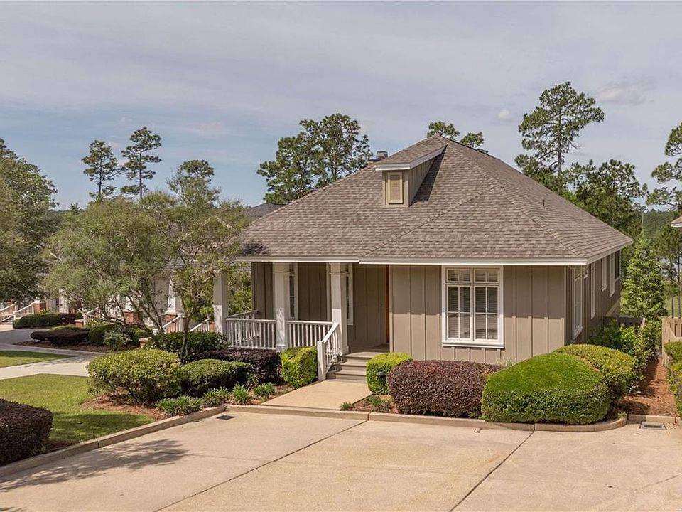 1st image of 32567 Lakeview Cir #A