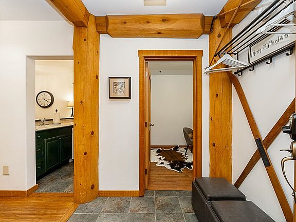 5th image of 2240 Nordic Dr #5