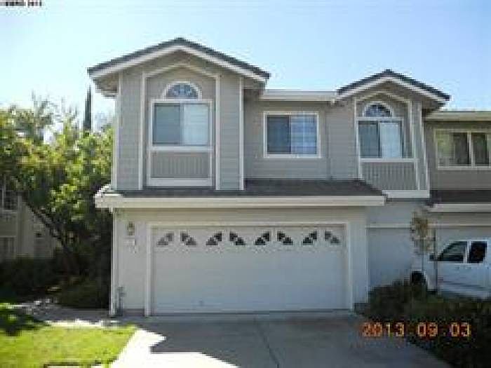 1st image of 137 Heritage Park Dr