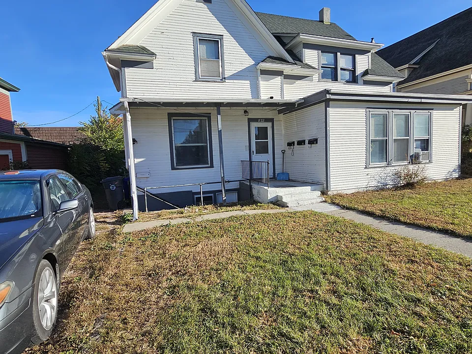 822 South St #1