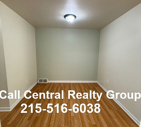 3rd image of 9419 Lansford St Floor 1