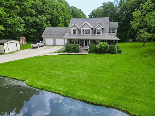373 S Ridge Rd W, Conneaut, OH 44030