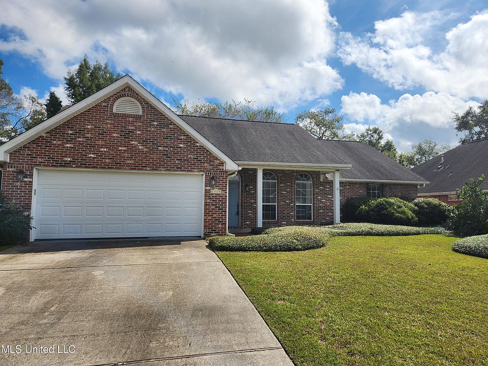1st image of 13125 Hawthorn Pl