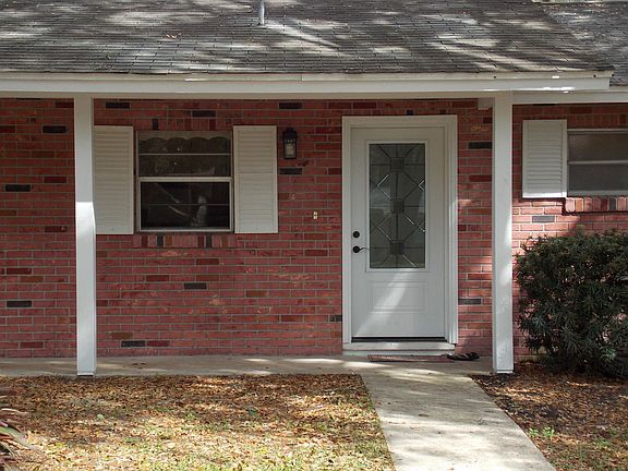 5th image of 721 SE 32nd Ave