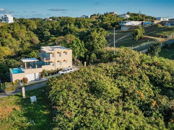 164 CALLE COLINA, VIEQUES, PR 00765
