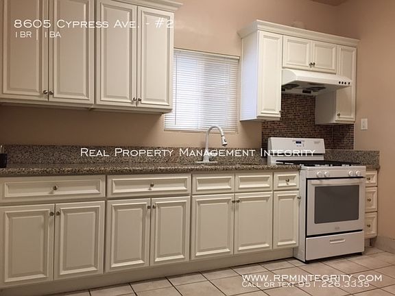 3rd image of 8605 Cypress Ave APT 2