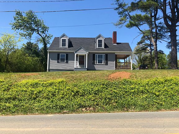 4th image of 203 Elm Ave