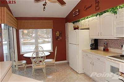 2nd image of 200 Waterside Dr