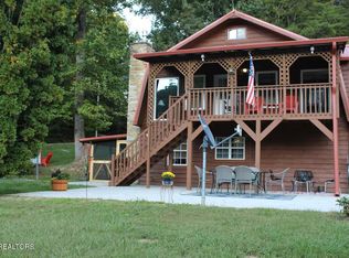 676 Rocky Flats Rd, Cosby, TN 37722