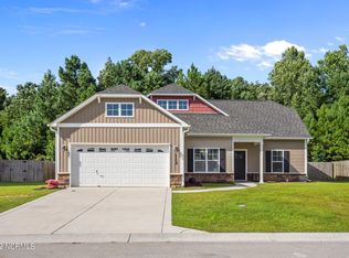 112 Mittams Point Dr, Jacksonville, NC 28546