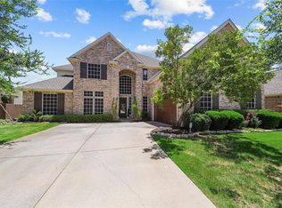 709 Hidden Woods Dr, Keller, TX 76248