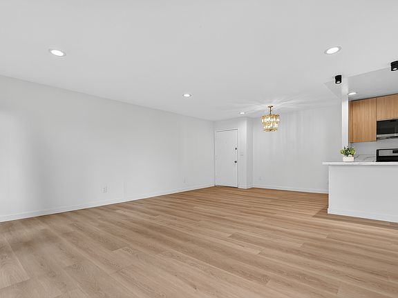 2nd image of 20234 Cantara St Unit 220